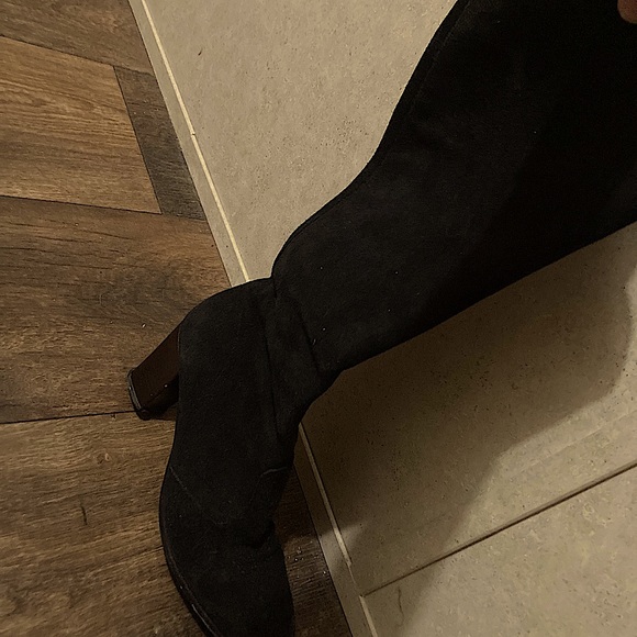 Black boots - Picture 5 of 5